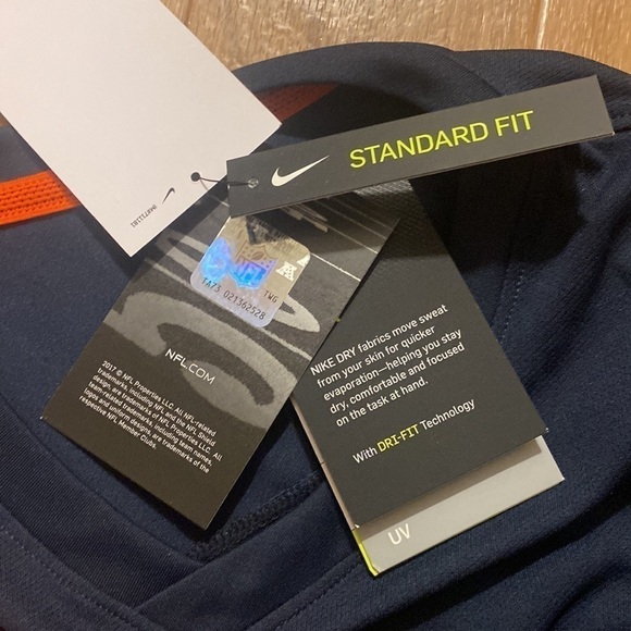 Nike Women's Chicago Bears Dri-Fit NFL Pull Over Long Sleeve Navy Shirt (Medium) - Picture 10 of 13